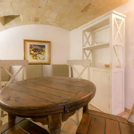Apartment Salotto Dei Baroni Lecce