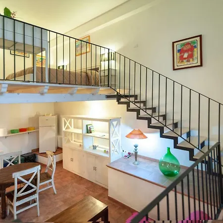 Salotto Dei Baroni * Lecce