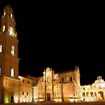 Salotto Dei Baroni * ليتشي