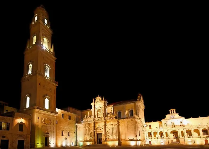 Salotto Dei Baroni * Lecce